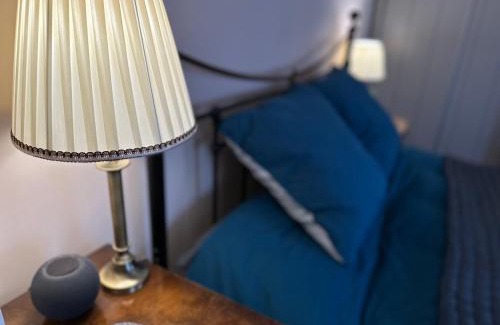 Stroud House | Elegant town house in Stroud