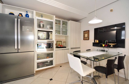 Joao Paulo House | Elegante Casa com Piscina - João Paulo - CEN005