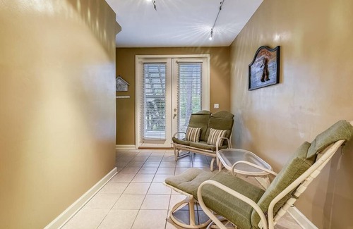 Plantation House | ELEGANTLY APPOINTED AND RECENTLY RENOVATED in 2016!