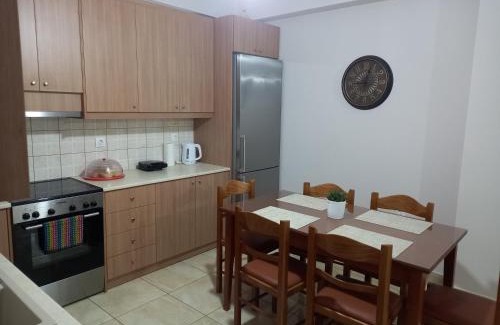 Neo Kalamaki Apartment | Elena House