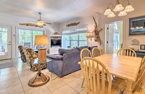 Bell House | Elevated Home w/ Fire Pit + Dock on Suwannee River