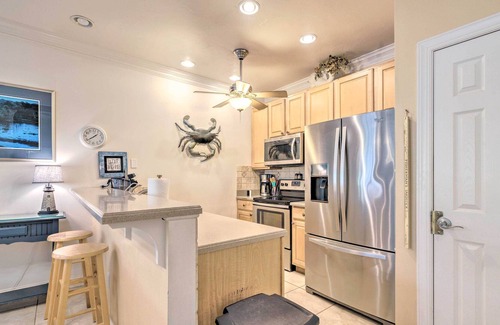 Bell House | Elevated Home w/ Fire Pit + Dock on Suwannee River