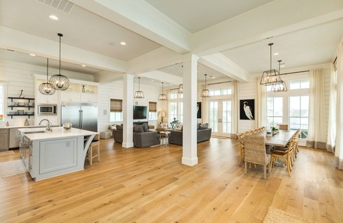 Pirates Beach House | Elevator, Hot Tub, Great Gulf Views, 3rd house from Beach, Great Family Getaway!
