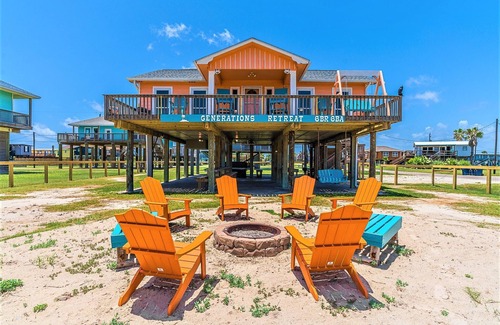 Surfside Beach House | Elevator, Pickleball, Hot Tub, Jacuzzi suite, Sleeps 26 "Generations Retreat"