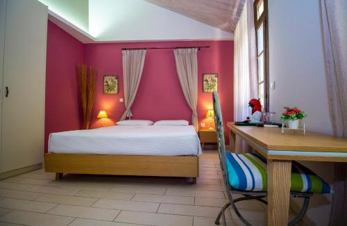 Old Town Apartment | Elia Portou Rooms