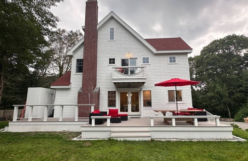 Falmouth House | Elisa's Cottage - Your Family Vacation Destination