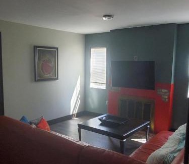 Old Southeast Apartment | Elisha