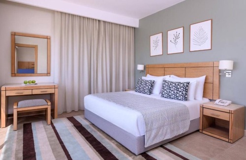 Ain Sokhna Hotel | Elite Red Sea Golf Stay l 2 Spacious Rooms w/Pool, Spa, Private Beach Access