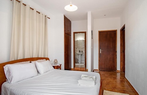 Mandraki Apartment | Elithas Central & Budget Stay