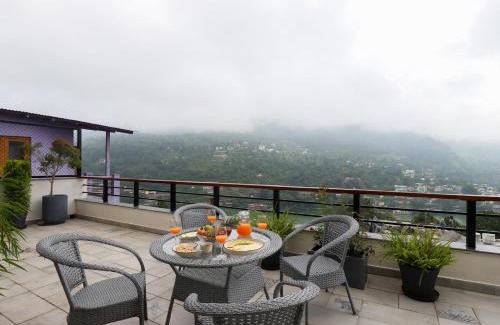Bhimtal Villa | ELIVAAS 3 BHK With Balcony & Lake View - Antarmann Casa Mirage