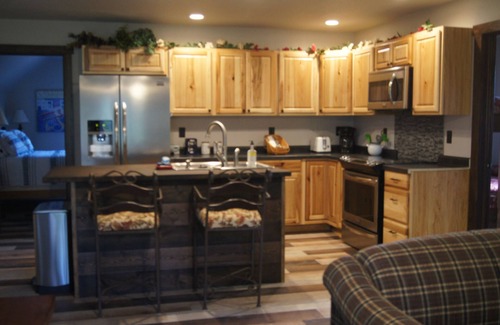 Custer Ski Chalet | Elk Haven Vacation Cabins, Custer SD, The Blue Bird's Nest