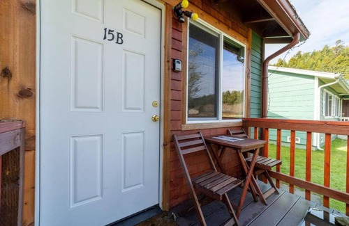 Orick House | Elk Meadow Cabins 15B Lady Bird - Single Room
