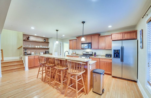 Ellicottville Apartment | Ellicottville Townhome w/Hot Tub ~ 2 Mi to Skiing