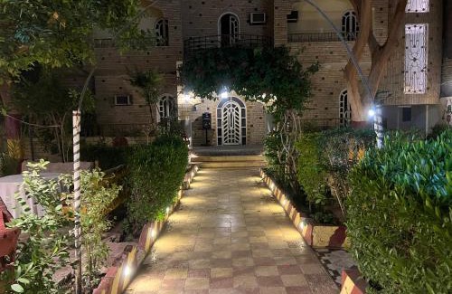 Luxor Hotel | Elphardous Hotel