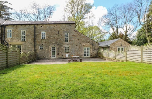 Lancaster Cottage | Elsa