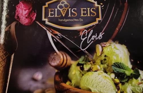 Luebeck Old Town Apartment | Elvis Family Dream