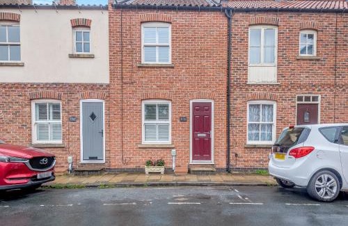 Beverley House | Elwell Cottage