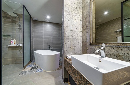 Pyeongtaek Hotel | Elysia Hotel in Pyeongtaek