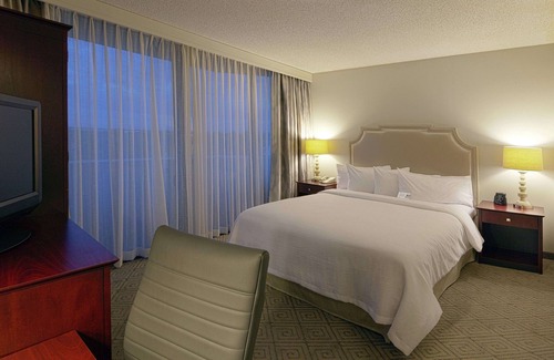 Boca Raton Hotel | Embassy Suites Boca Raton