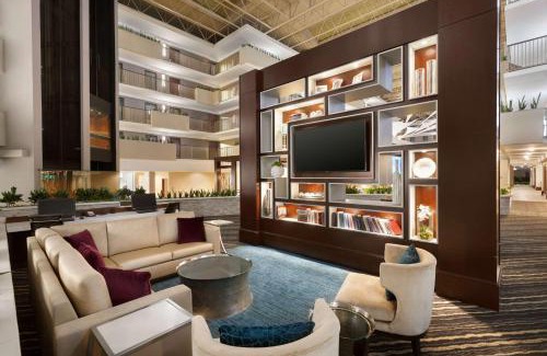 College Park Hotel | Embassy Suites by Hilton Atlanta Airport