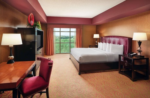 Concord Resort | Embassy Suites by Hilton Charlotte Concord Golf Resort & Spa