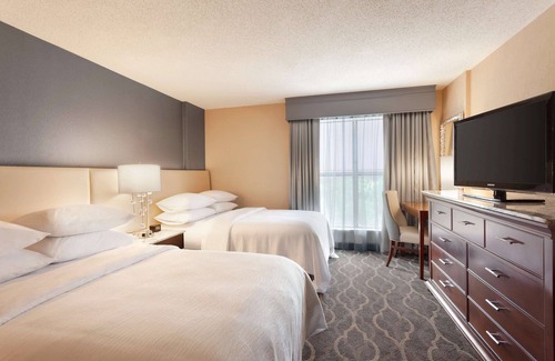 College Park Hotel | Embassy Suites by Hilton Atlanta Airport