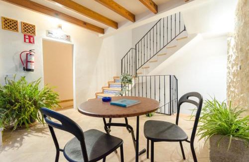 Montuiri Hostel | Embat - Hostel