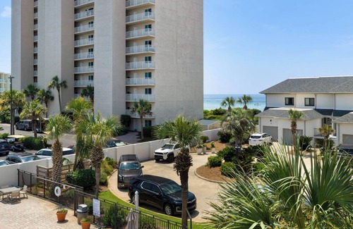 Seagrove Beach Condo | Emerald Hill