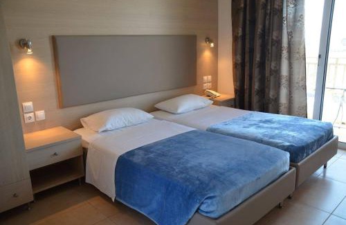 Petaloudes Apartment | Emerald Hotel