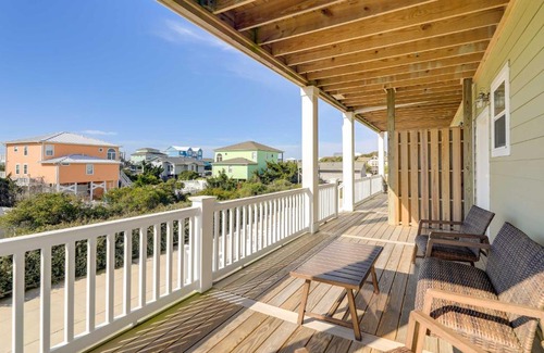 Emerald Isle House | Emerald Isle Vacation Home Walk to Beach!