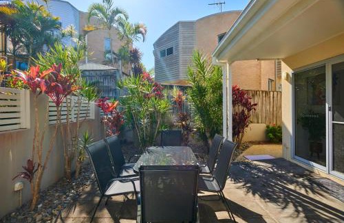 Diamond Beach House | Emerald Sands