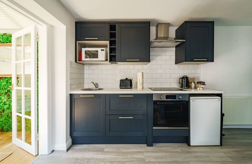 City Centre Apartment | Emerald Stays UK at The Adelphi