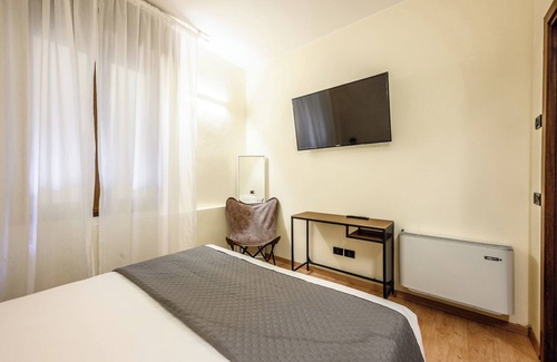 Old Town Apartment | Emilia Studios 2