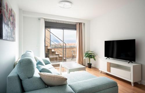 Figares Apartment | EMIR 5B Terraza Piscina y Parking incluido