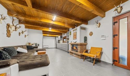 Cicov Apartment | Emma apartman