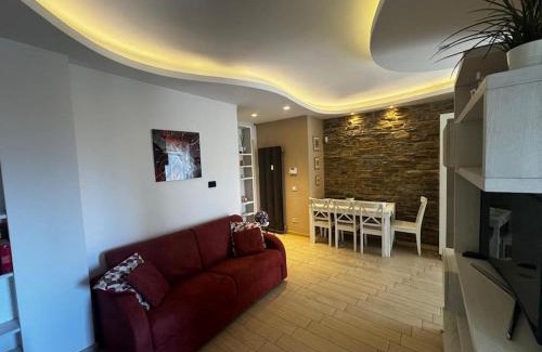 Quartiere XXIV Don Bosco Apartment | EmmanuEle House Roma Tuscolana