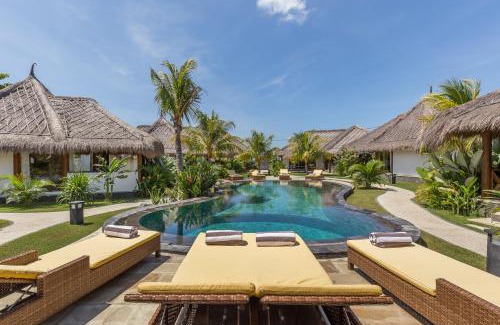 Purwakerti Hotel | Emocean Beach Boutique Dive Resort