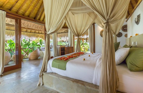 Purwakerti Resort | Emocean Beach Boutique Resort