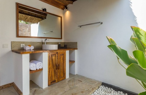 Purwakerti Resort | Emocean Beach Boutique Resort