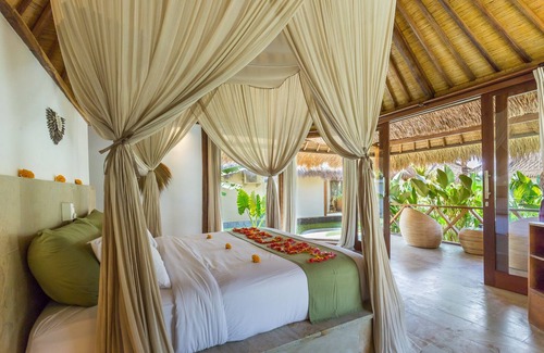 Purwakerti Resort | Emocean Beach Boutique Resort