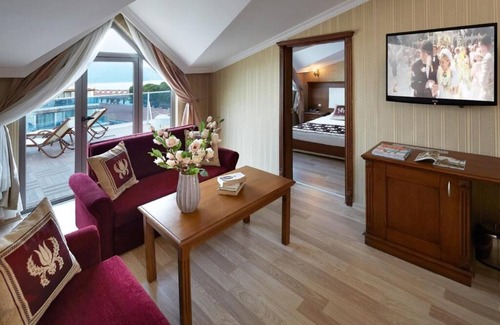 Marmaris City Center Hotel | Emre Beach & Emre Hotel