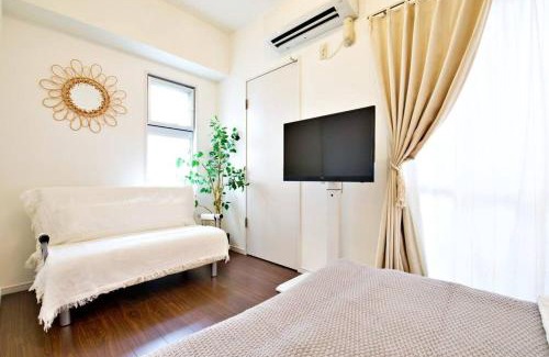 Maejima Apartment | enジョイまーるひろ 302