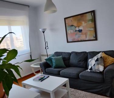 Aviles Apartment | En el Parque de las Meanas.