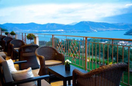Kastoria Hotel | Enastron View Hotel