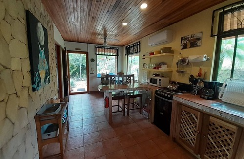 La Fortuna House | Encantada Guest House: Spectacular View & Excellent Reviews