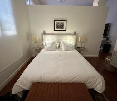 Imperial Apartment | Encanto y Elegancia en el Corazón de Madrid | By Airnest