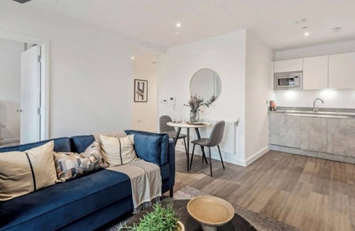 South Hornchurch Apartment | Enchanting 2-bedroom apartment with WiFi in Rainham