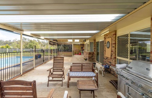 Greenbank House | Enchanting 5BR Greenbank Staycation
