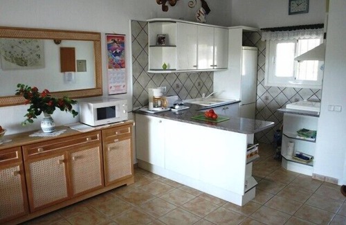 Pinar del Advocat House | End bungalow, sea view, communal pool, internet, smart TV, air conditioning, winter offers