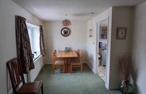 Askham Cottage | Endearing 17th Century detached cottage. Near Ullswater, Pooley Bridge, Lowther, Penrith Wifi